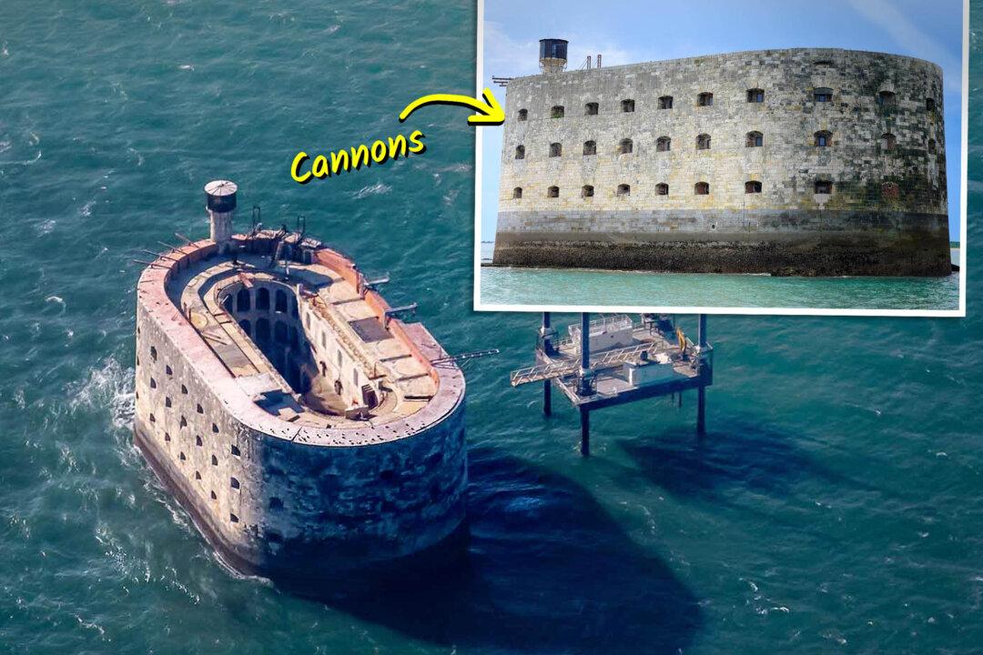 This Castle of Cannons Built on the Ocean Took Over 100 Years—Used to Guard Against English Fleet
