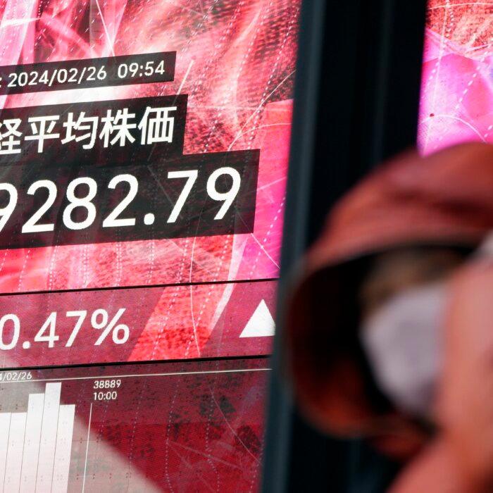 Global Shares Mostly Decline, While Tokyo Again Finishes at Record High