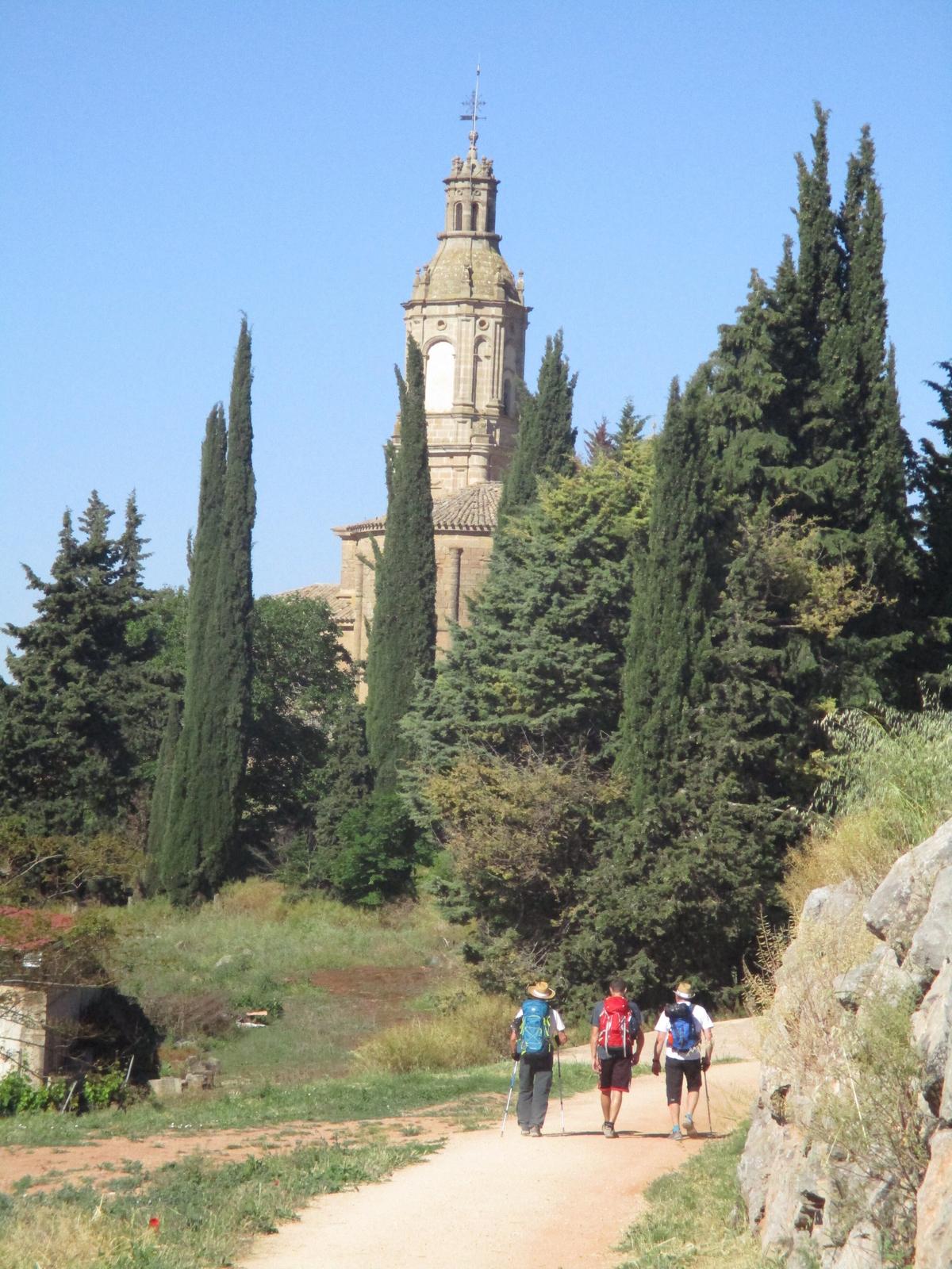 Travelers with Fresco Tours head toward the village of Villamayor de Montjardin. (Courtesy Of Alex Chang)