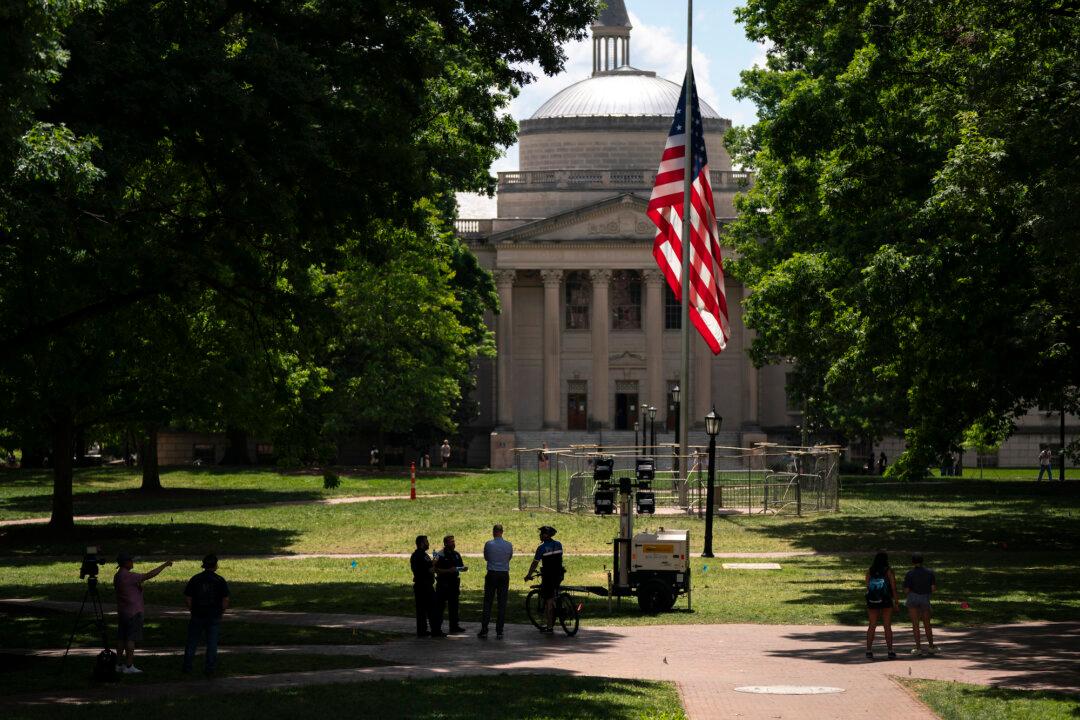 Fraternity Brothers Rush to Save American Flag From Pro-Palestine Protesters at UNC
