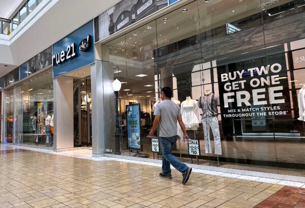 Rue21 Files for Bankruptcy, Closing Over 540 Stores