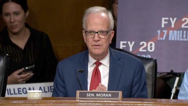 Sen. Moran Grills Mayorkas on ‘Pull Factors’ of Border Crisis, Responds to His Call for Comprehensive Reform